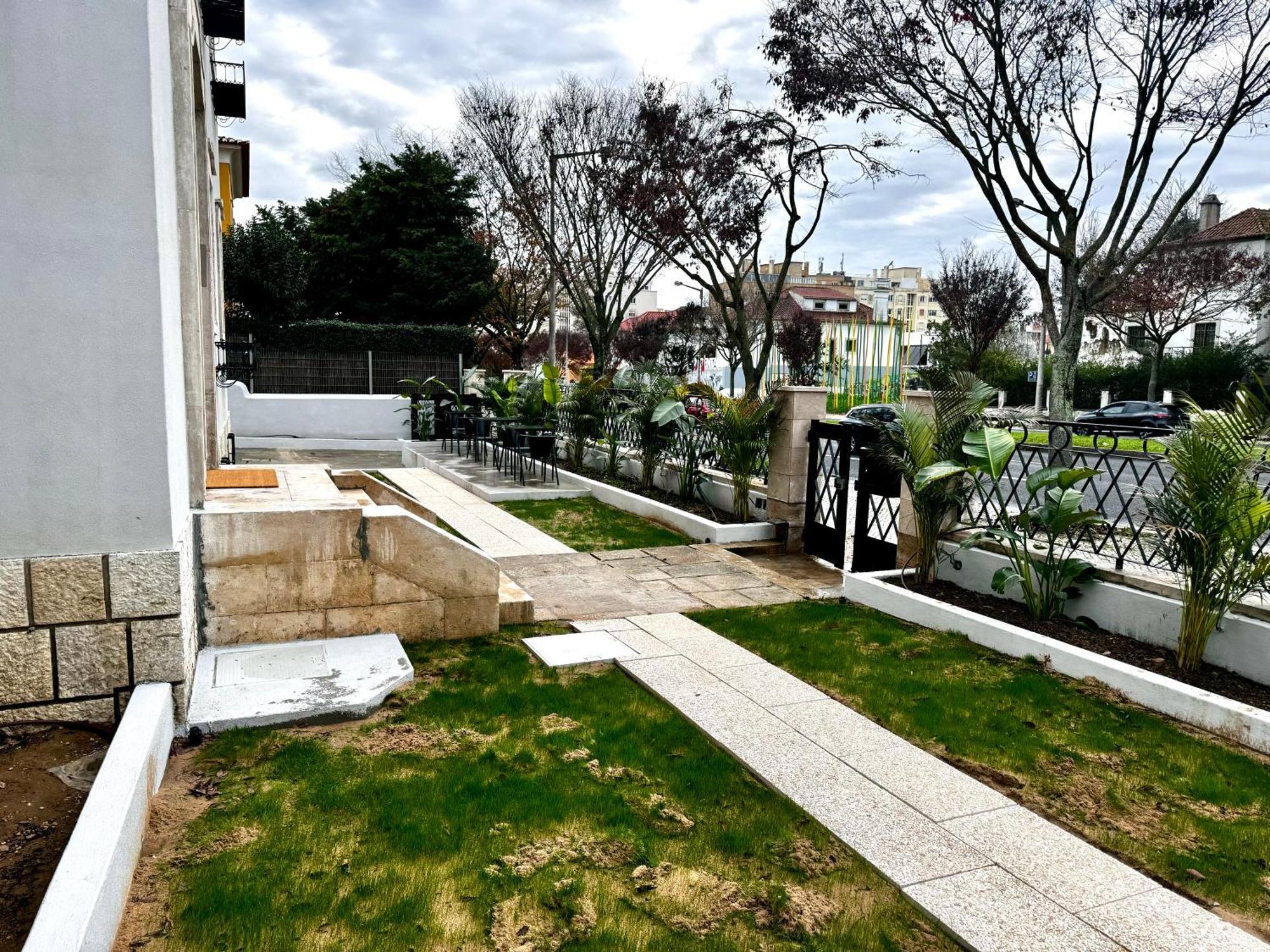 Relax And Explore Lisbon Suites And Rooms Extérieur photo