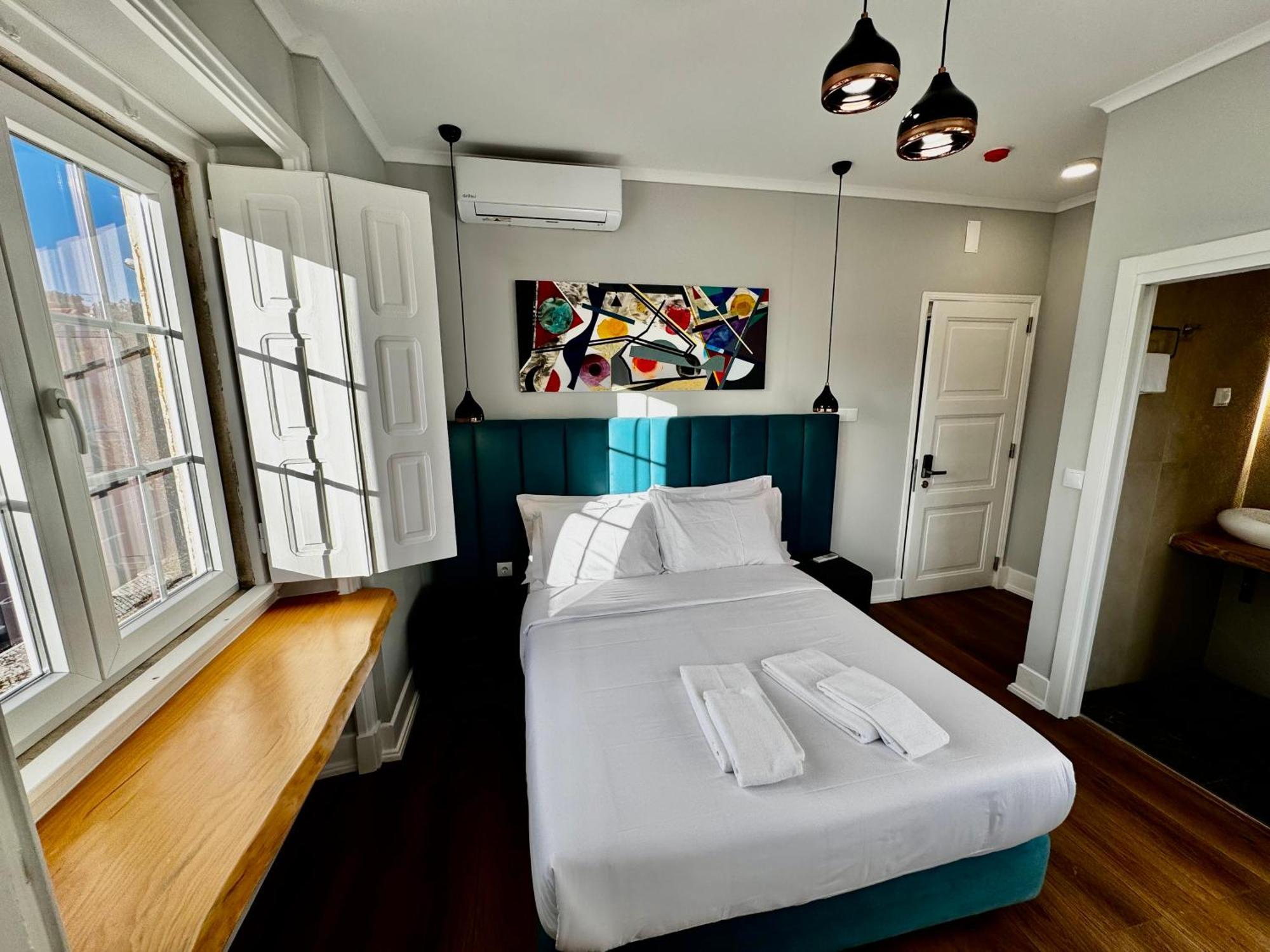 Relax And Explore Lisbon Suites And Rooms Extérieur photo