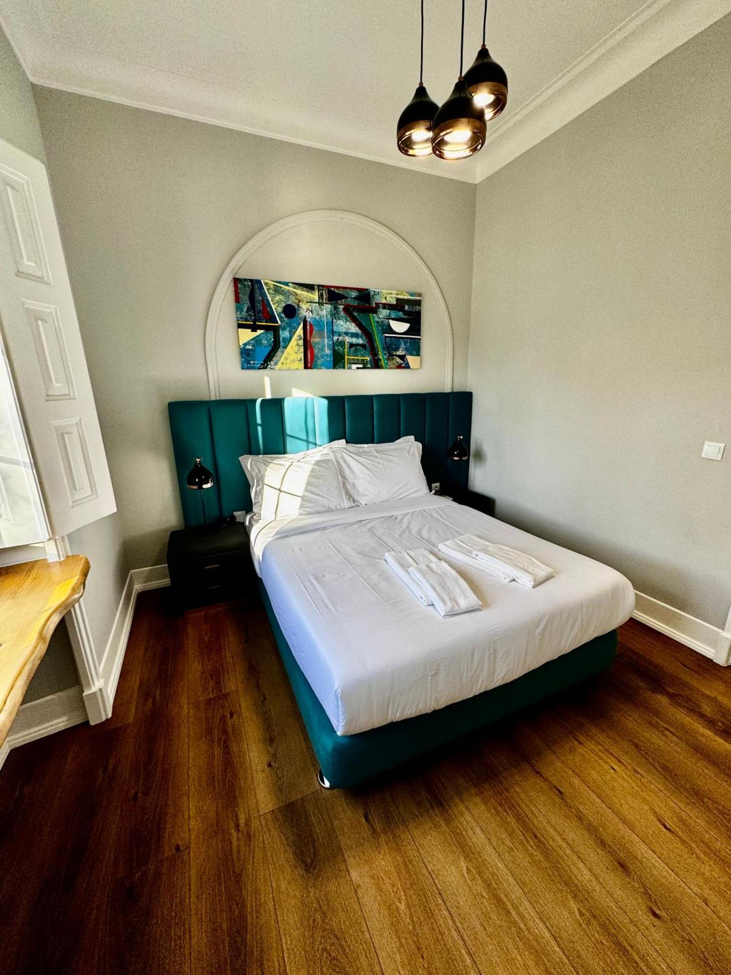 Relax And Explore Lisbon Suites And Rooms Extérieur photo